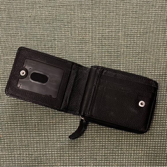 Black Leather Wallet - Picture 4 of 4